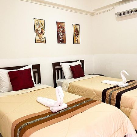 Rueangrat Hotel Ranong Exterior foto