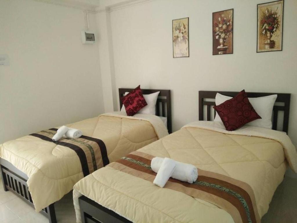 Rueangrat Hotel Ranong Exterior foto