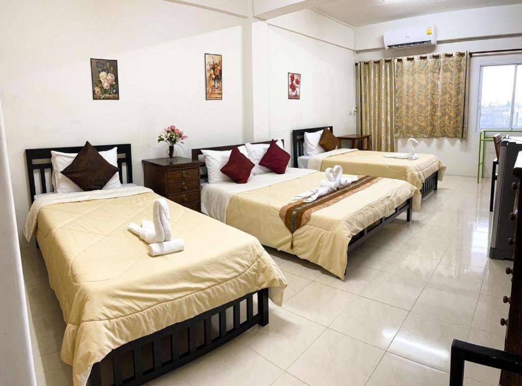 Rueangrat Hotel Ranong Exterior foto