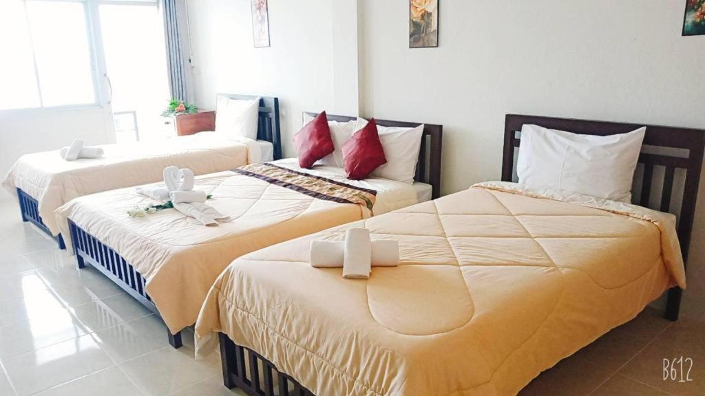 Rueangrat Hotel Ranong Exterior foto