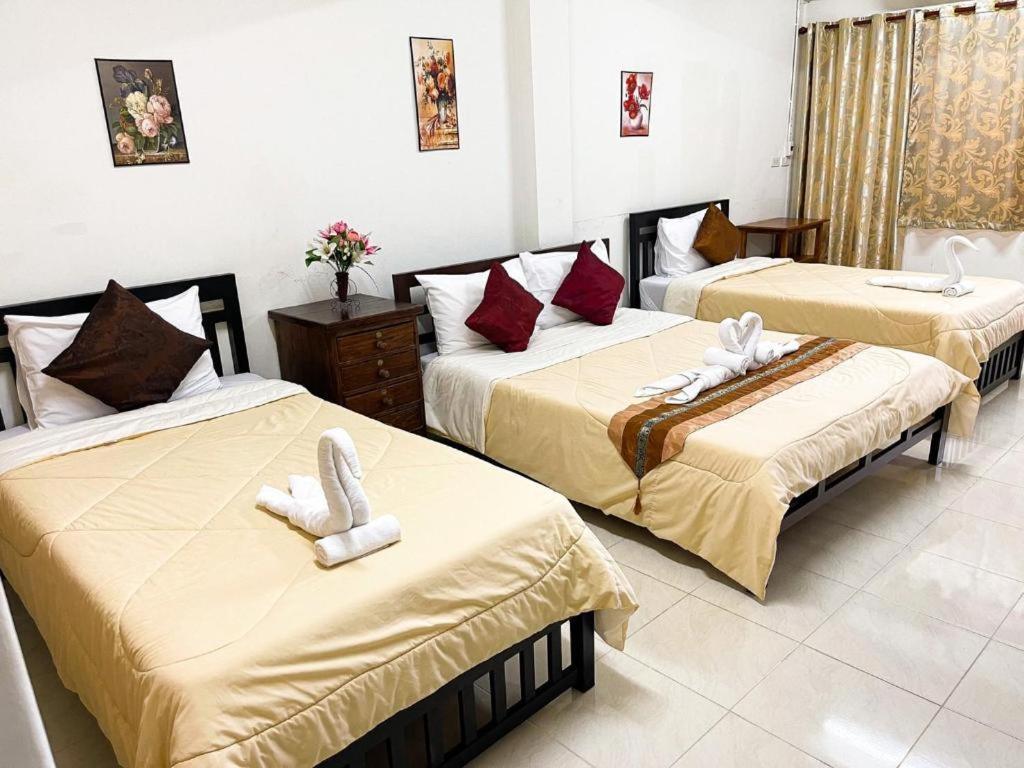 Rueangrat Hotel Ranong Exterior foto