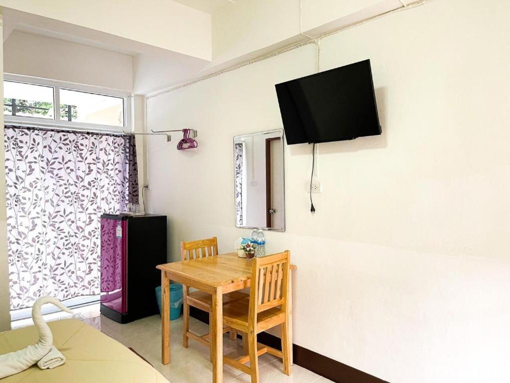 Rueangrat Hotel Ranong Exterior foto