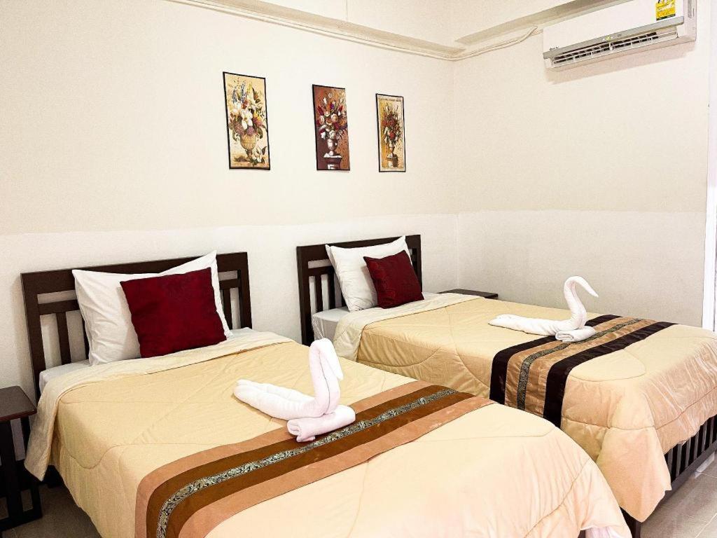 Rueangrat Hotel Ranong Exterior foto